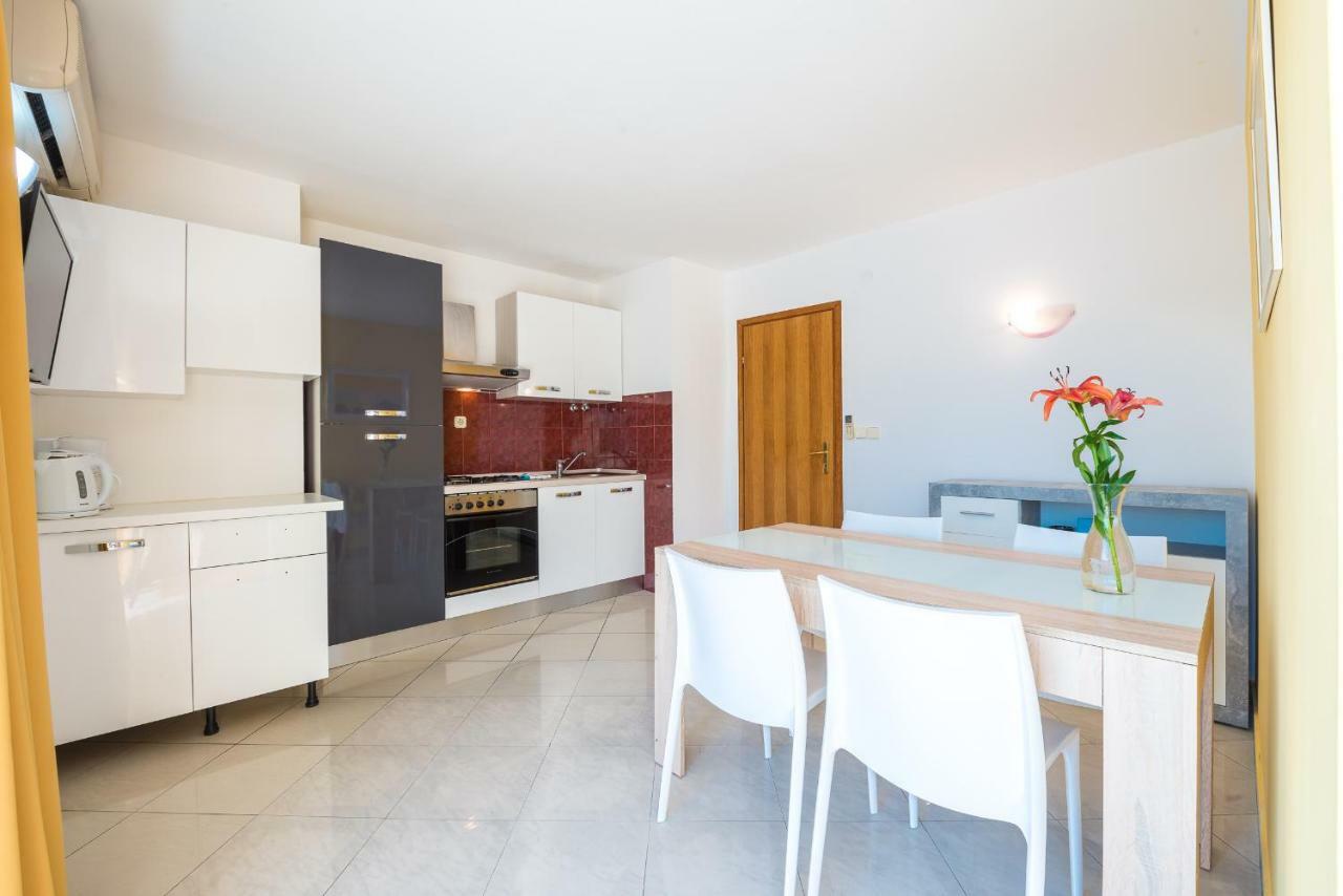 סלאנו Beach Villa Ratac מראה חיצוני תמונה
